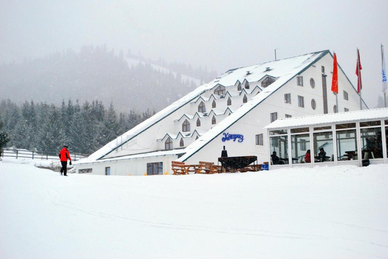 Kapriz Karakol Hotel Exterior foto